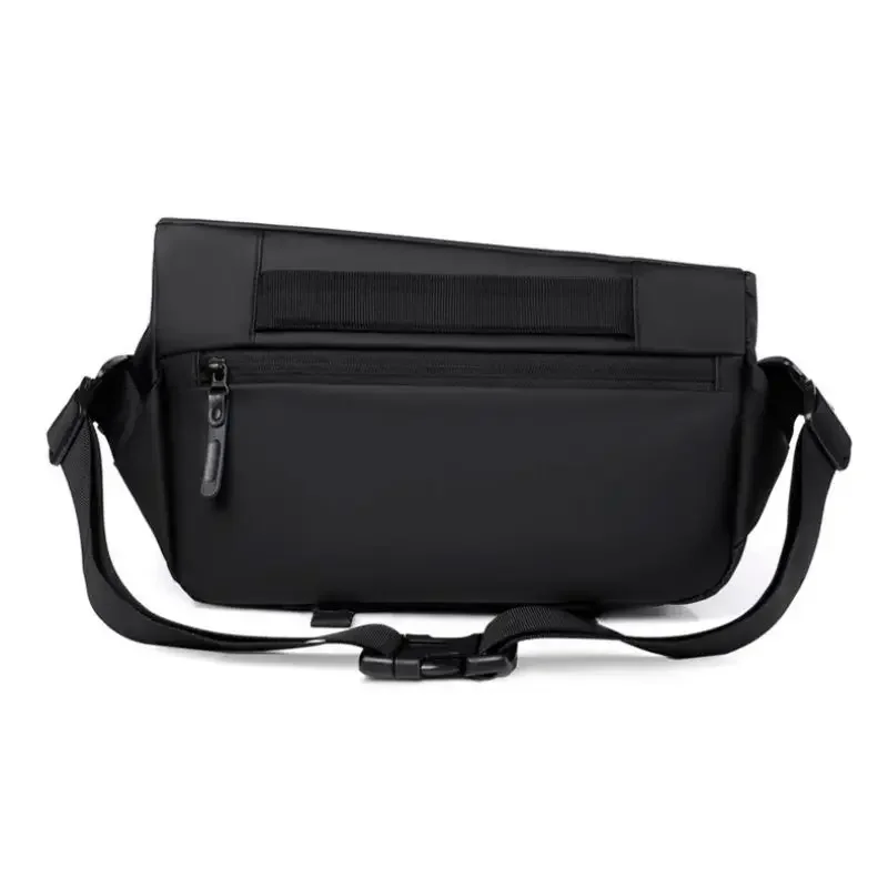 Men's Functional Crossbody Bag - Cycling Commuter Backpack Waterproof recension och pris